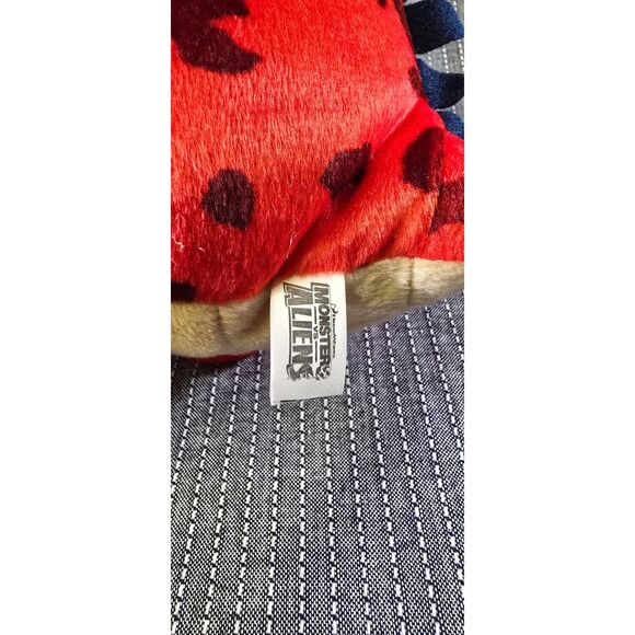 Monsters Vs. Aliens INSECTOSAURUS  Plush Stuffed Toy Animal Movie Promo Figure - Picture 6 of 7